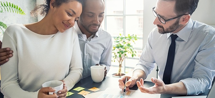 Acheteur ou vendeur : qui paye le courtier immobilier